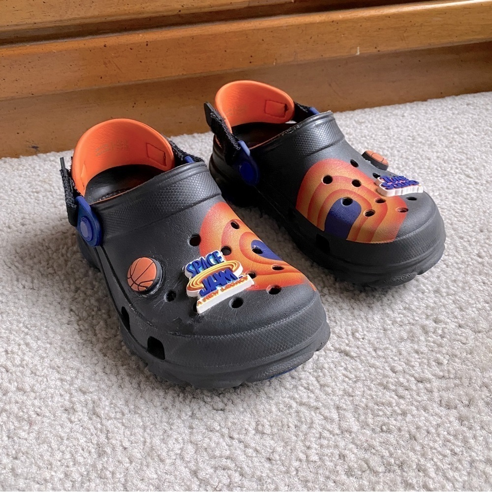Crocs Space Jam Classic All-Terrain "Black" Junior Clog size 1